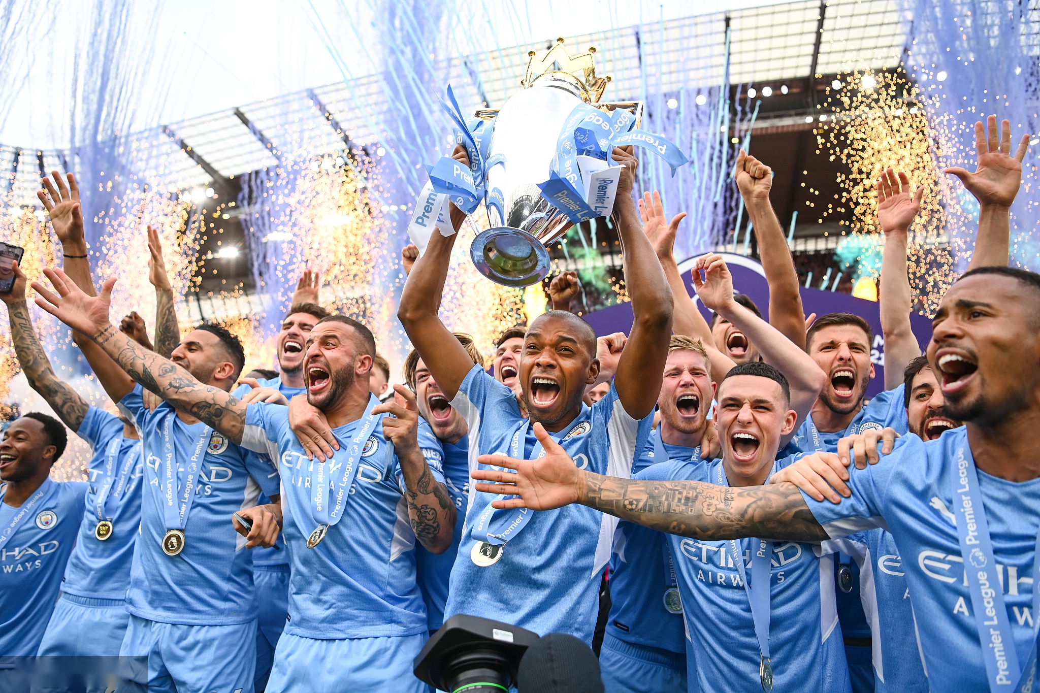 为球队争取 为球队争取